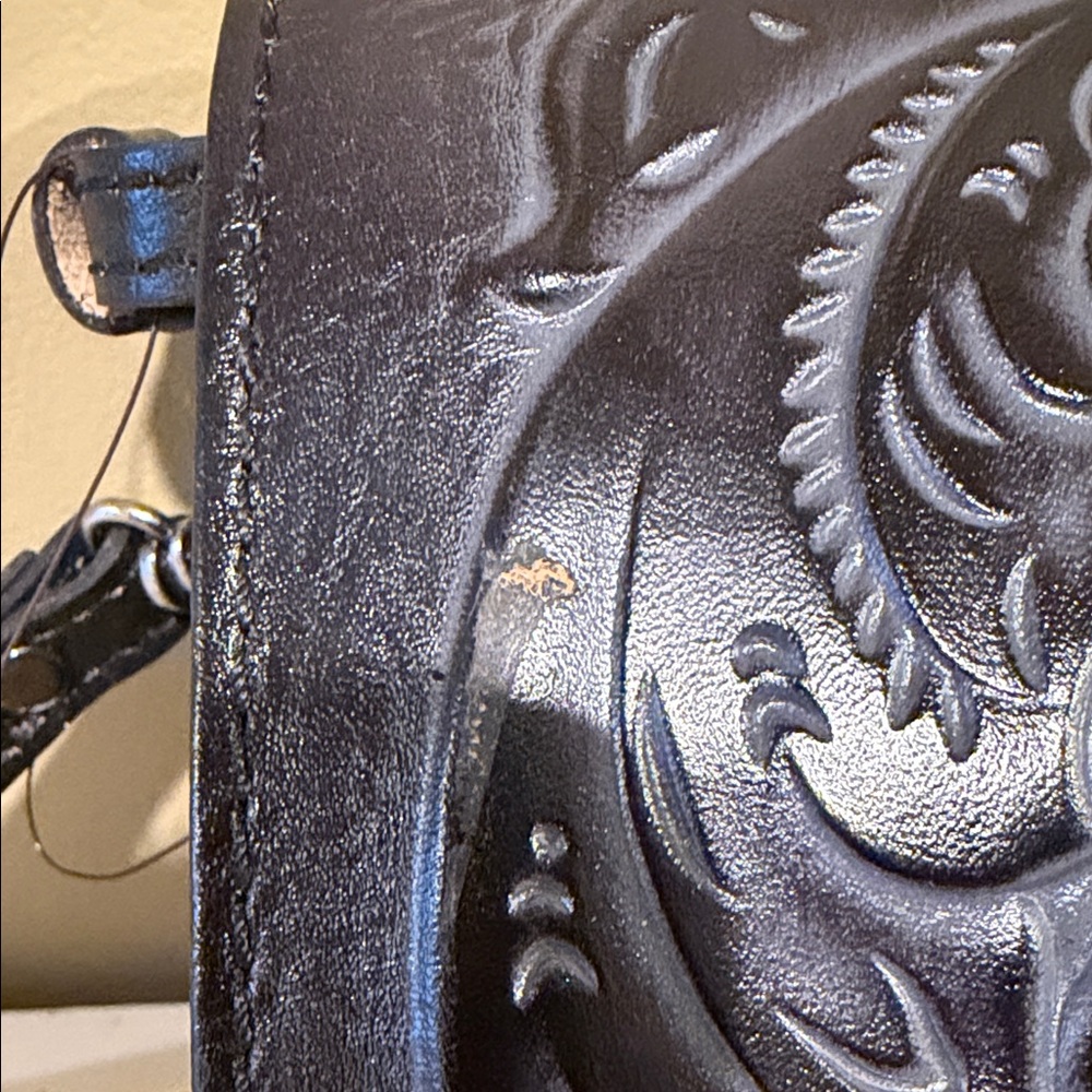 Patricia Nash Lanza crossbody in smoke tool. - Picture 3 of 6
